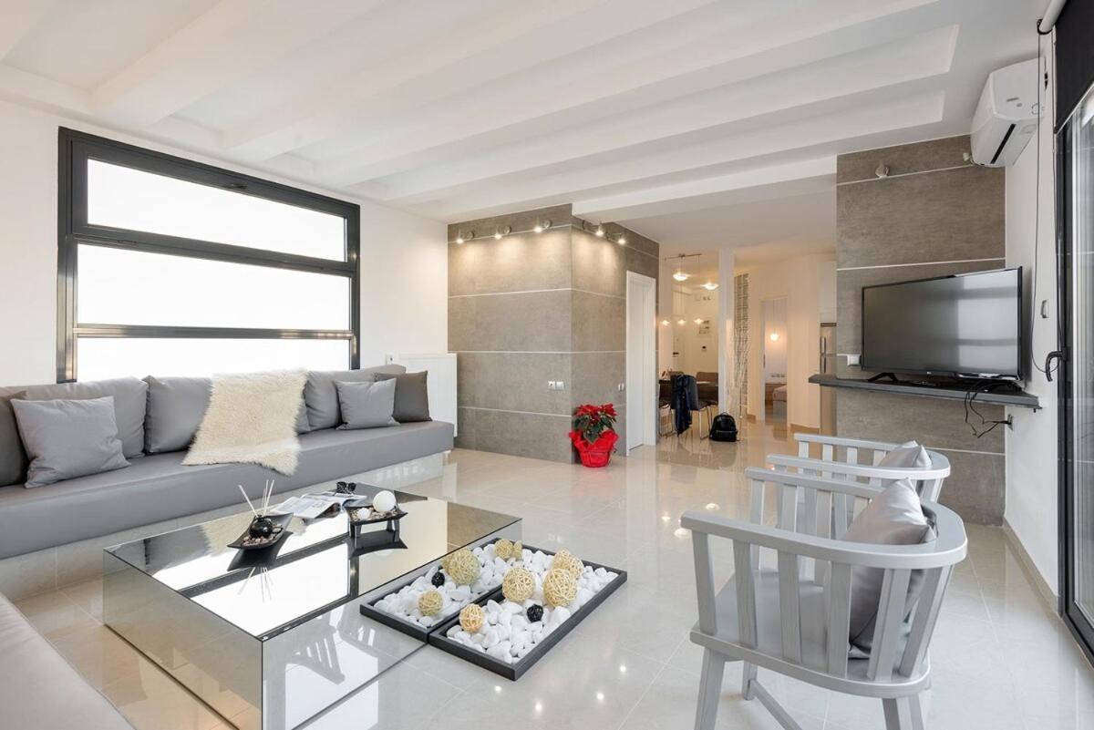 Ferienwohnung Ace Location | Luxury Building Thessaloniki Exterior foto